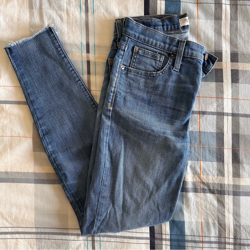 Madewell 9” High Rise Blue Skinny Distressed Jeans with Stretch
